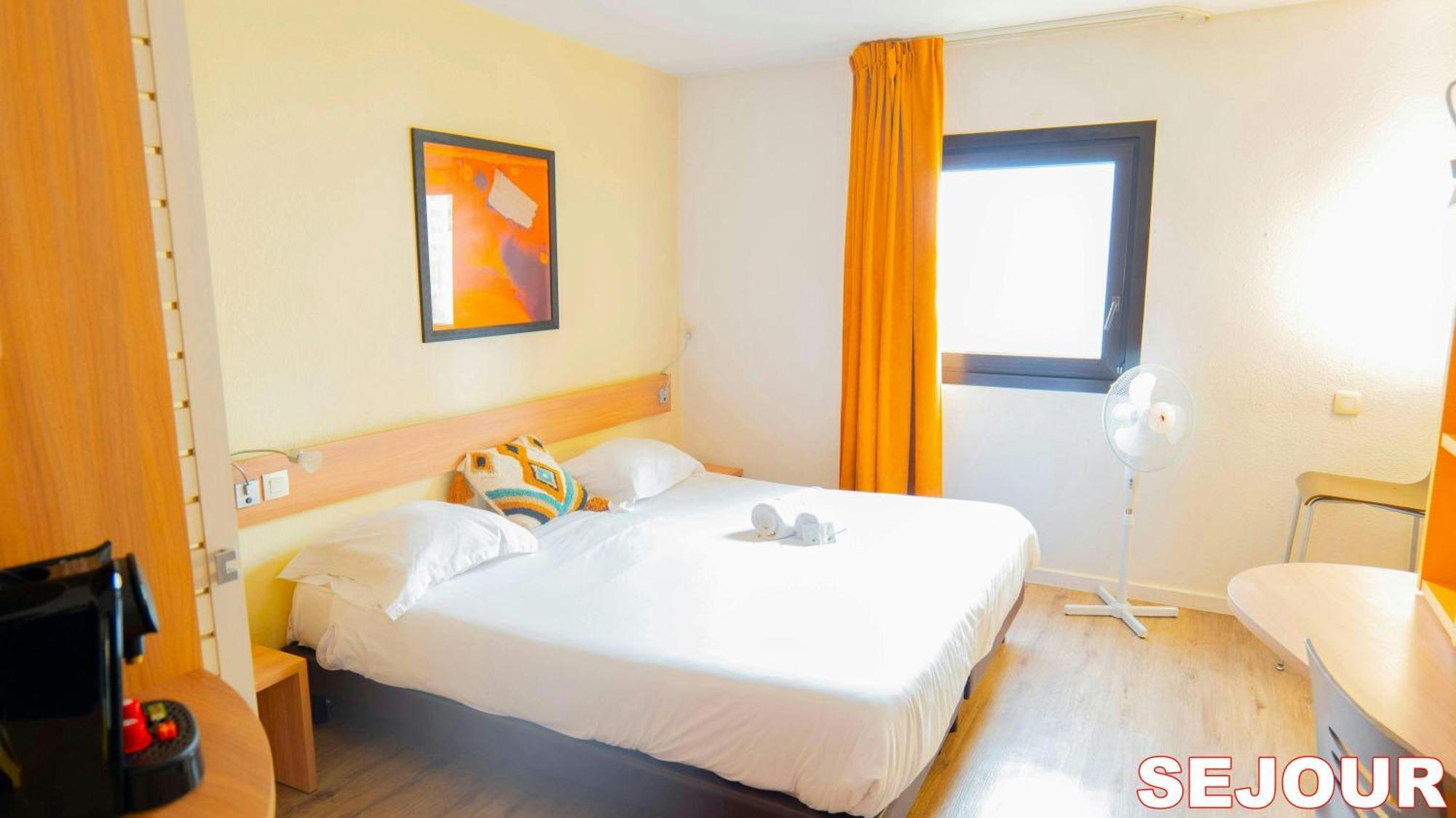 Apartamento Paris Retreat 5 Minutes From Hoche Metroparking Pantin Exterior foto