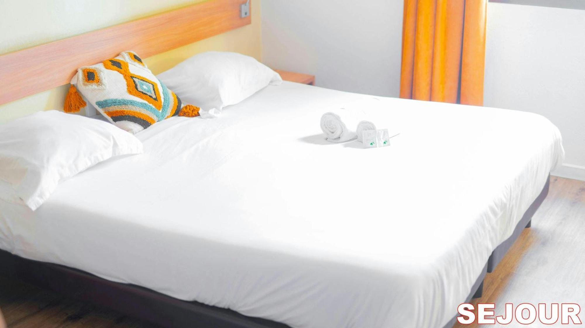 Apartamento Paris Retreat 5 Minutes From Hoche Metroparking Pantin Exterior foto